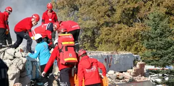 Bolu'da Gerçekleştirilen Deprem Tatbikatında 14 Bin 544 Bina Yıkıldı