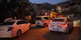 Hatay'da Freni Arızalanan Beton Mikseri Kazaya Neden Oldu