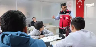 Siirt'te Öğrencilere Ücretsiz Çalışma Salonları Açıldı