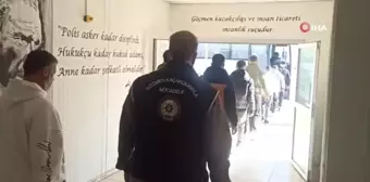 Osmaniye'de Durdurulan Otobüste 11 Kaçak Göçmen Yakalandı