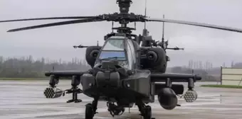 Sarhoş 2 asker, savaş helikopterinin kokpitinde ilişkiye girerken yakalandı