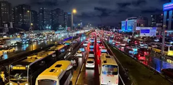 İstanbul haftanın son mesai gününde kıpkırmızı