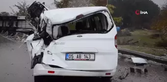 Amasya'da Kazaya Müdahale Eden Polis Otosuna Tır Çarptı