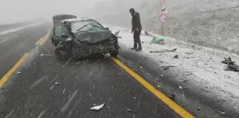 Ardahan'da İki Otomobil Çarpıştı: 8 Yaralı