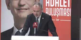 CHP Adalet Buluşmaları Toplantılarının İlki İzmir'de Sonuç Bildirgesinin Okunmasıyla Sona Erdi