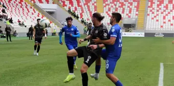 Karaman FK, Beyoğlu Yeni Çarşı Spor'a 2-1 Yenildi