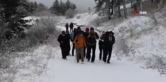 Doğaseverler Kar ve Sis Altında 22,5 Kilometre Yürüdü