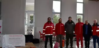 Doğa Koruma ve Milli Parklar Personelinden Kızılay'a Kan Bağışı