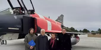 F-4E Phantom 2 Uçağına Atatürk ve Türk Bayrağı Motifi