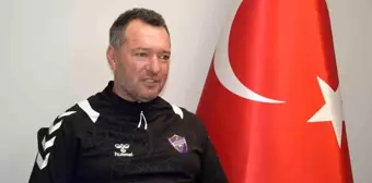 Orduspor 1967 Teknik Direktörü Mehmet Seçkin, Taraftarları Mutlu Etme Vadiyle Göreve Başladı