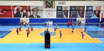 Seydikemer'de Yıldız Kızlar Voleybol Seçmeleri Heyecanı