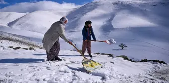 Van'da Kar Yağışı ile Kış Mesaisi Başladı