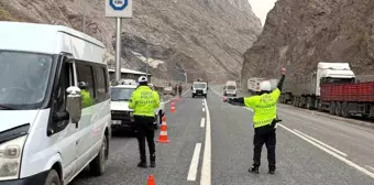 Hakkari'de Kış Lastiği Takma Zorunluluğu 1 Aralık'ta Başlıyor