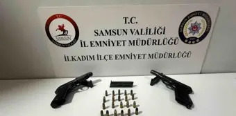 Samsun'da Kadının Evinde 2 Ruhsatsız Tabanca Ele Geçirildi