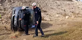 Şanlıurfa'da Otomobilin Şarampole Devrilmesi: 3 Yaralı