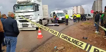 Siverek'te Trafik Kazasında Öğretmen Hayatını Kaybetti