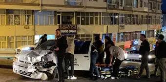 Çubuk'ta Minibüs ile Otomobil Çarpıştı: Bir Yaralı