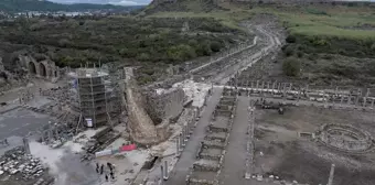 Perge Antik Kenti'nde 1800 Yıldan Sonra Kestros Çeşmesi Yeniden Faaliyette