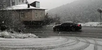 İstanbul'da beklenen kar yağışı başladı