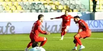 Esenler Erokspor ve Çorum FK 2-2 Berabere Kaldı