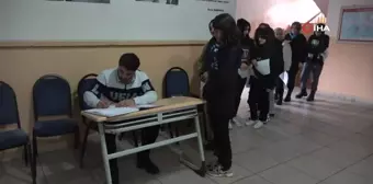 Muş'ta Öğrencilere Skolyoz Taraması Başlatıldı