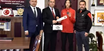 İrem Örül, Avrupa Yıldızlar Taekwondo Şampiyonası'nda Bronz Madalya Kazandı