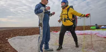 Uçan Köfteci Kadir Arslan İçin Yamaç Paraşütü Eğitimi Düzenlendi