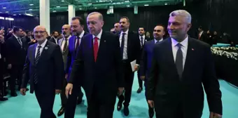 Cumhurbaşkanı Erdoğan: 'Milli gelirin 2024 sonunda 1 trilyon 331 milyar dolara, kişi başına gelirin 15 bin 551 dolara yükselmesini bekliyoruz'