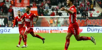 Trendyol Süper Lig'de Antalyaspor, Sivasspor'u 2-1 Yenerek Üç Puan Aldı