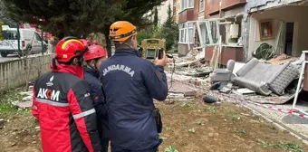 Beylikdüzü'nde bir binadaki doğal gaz patlamasında 1 kişi öldü, 3 kişi yaralandı