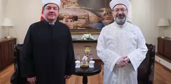 Diyanet İşleri Başkanı Ali Erbaş, Polonya Müslümanları İle Görüştü