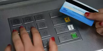 ATM'lerde yeni dönem: Israrcı olanın kartı bloke edilecek