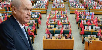 Bahçeli'nin çağrısına tepki gösteren İYİ Parti'de toplantı öncesi tüm sıralara şehit fotoğrafları konuldu