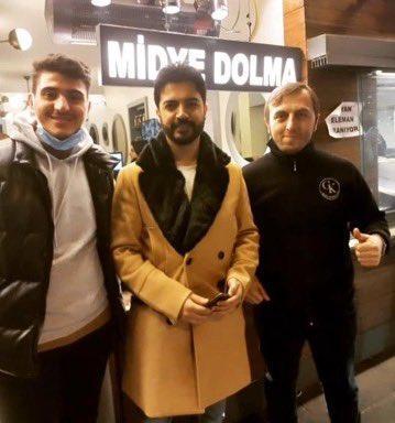 Türkiye bu midyeciyi konuşuyor! Ünlü şarkıcılar da yemek yemiş