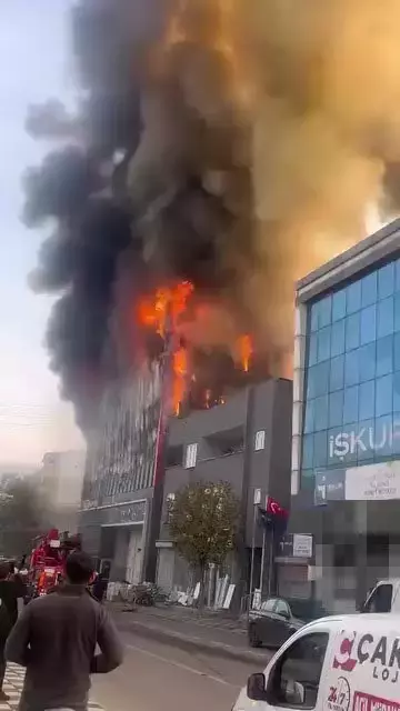 6 kişinin yanarak can verdiği parfüm deposuyla ilgili görgü tanığından korkunç iddia