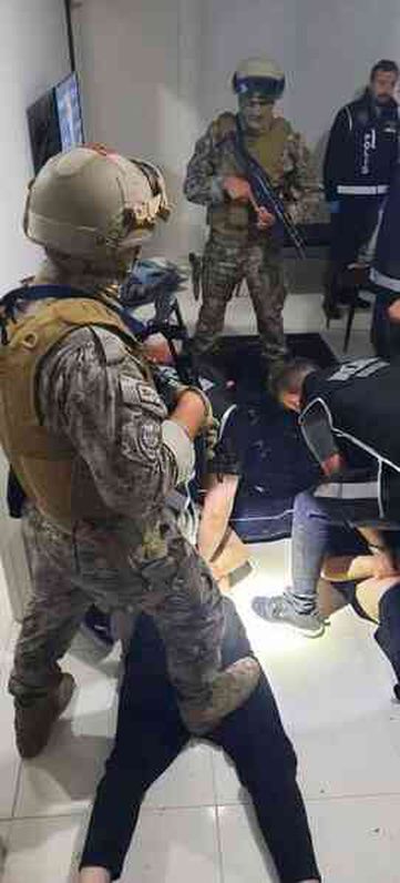 Husumetli suç örgütleri 'Mahzen' ile çökertildi! 60 şüpheliye gözaltı