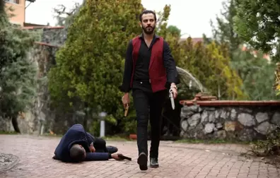 Çukur'un Vartolusu Erkan Kolçak Köstendil'in yeni projesi belli oldu