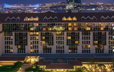 Hyatt, Bütün Otellerini Marriot'a Sattı