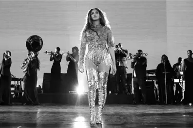 Yılın Düğünü Devam Ediyor: Beyonce Sahne Aldı