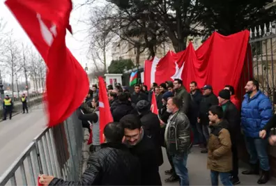 Gerçekleri Terör Örgütü Yandaşlarının Yüzlerine Haykırdılar !