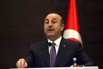 Çavuşoğlu'dan, Yunanistan Dışişleri Bakanına Fetö Çıkışı