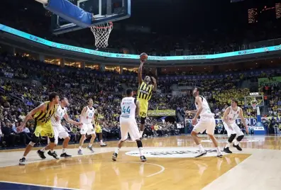 Fenerbahçe Evinde Kaybetti