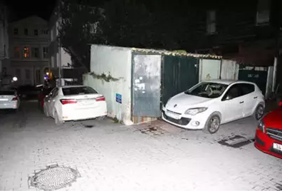 İlker Kaleli, Görüntü Vermemek İçin Eğlendiği Mekanın Deposunda Bekledi