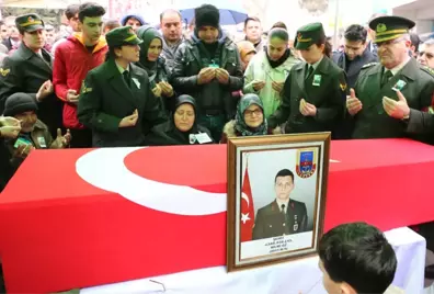 Çığ Şehitleri Memleketlerinde Son Yolculuklarına Uğurlandı