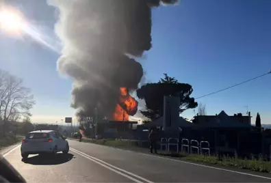 İtalya'da Akaryakıt İstasyonunda Yangın: 2 Ölü, 17 Yaralı