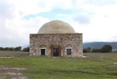 Kanuni'nin Yaptırdığı Tarihi Mescide Yeni Dönem Metal Doğrama Takıldı