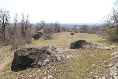 Traklar'a Ait 4 Bin Yıllık Kaya Anıtları Bulundu