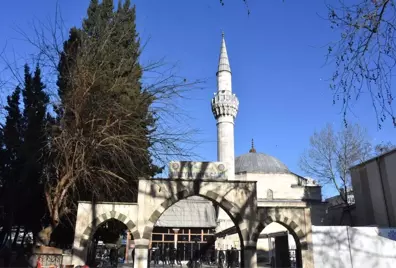 Süleymaniye Camii tarihi dokusuyla öne çıkıyor