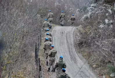 Kastamonu'daki Yangında Kaybolan Ailenin Bulunması İçin Komandolar, 30 km'lik Alanı Abluka Altına Aldı