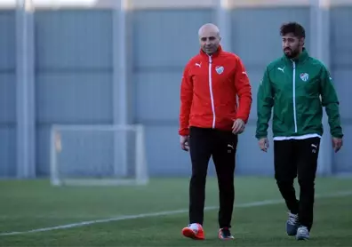 Bursaspor, Furkan Özçal ile Yollarını Ayırdı